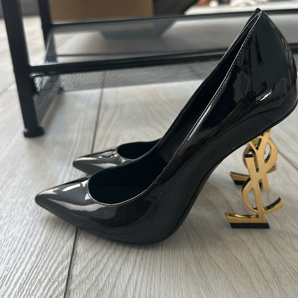 Black YSL heels - Picture 3 of 5